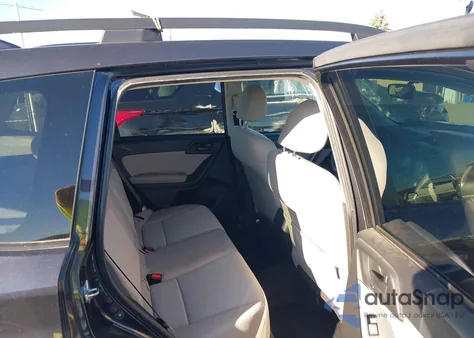 2016 Subaru Forester 2.5I Premium z USA, uszkodzony, nr VIN JF2SJADC7GH531211